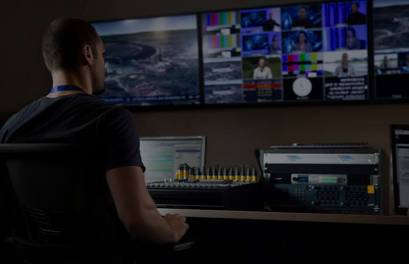 <span style='color:#333333;'><strong>Agregar y desincrustar audio</strong></span>